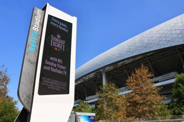 Inglewood, California - 24 Ekim 2025: SoFi Stadyumu, Los Angeles metropolitan bölgesindeki 1001 Stadyumu Dr Inglewood 'da ikonik spor ve eğlence merkezi