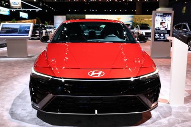 2026 Hyundai Elantra N Hattı 2025 Los Angeles Otomobil Fuarı. Los Angeles Otomobil Fuarı Kuzey Amerika 'daki en büyük otomobil fuarlarından biridir.