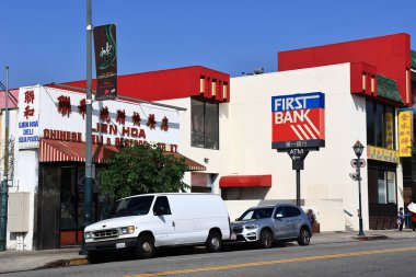 Los Angeles, Kaliforniya - 4 Kasım 2025 Çin Mahallesi First Bank