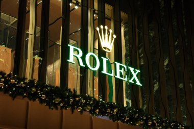 Beverly Hills, California - 30 Kasım 2025 Rodeo Drive, Beverly Hills 'deki ROLEX lüks saat mağazası