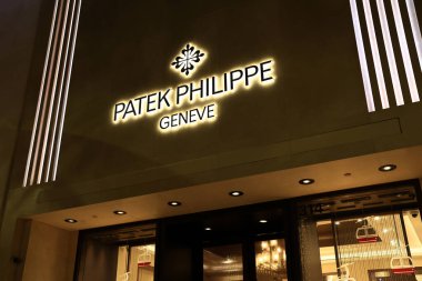 Beverly Hills, California - 30 Kasım 2025: PATEK PHILIPPE lüks saat butiği Rodeo Drive, Beverly Hills
