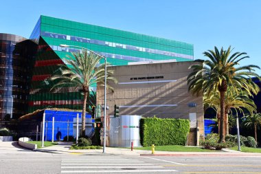 Batı Hollywood, Kaliforniya - 23 Kasım 2025: Pasifik Tasarım Merkezi 'nin dış görünümü, Batı Hollywood' daki ikonik mimari kompleksi