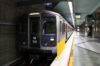 Los Angeles, Kaliforniya - 28 Kasım 2025: Los Angeles Metro Tren İstasyonu