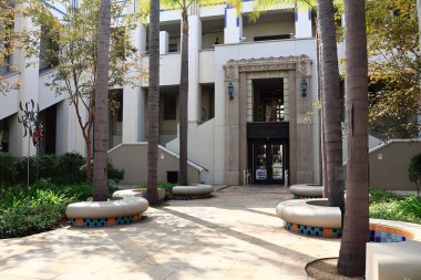 Beverly Hills, California - 27 Ekim 2025: Beverly Hills Belediye Binası 455 N Rexford Dr