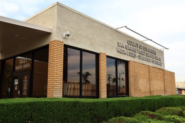 Güney El Monte, Kaliforniya - 11 Kasım 2025: Hilda L. Solis Ofisi, Los Angeles İlçe 1. Bölge Denetçisi 1441 Santa Anita Bulvarı