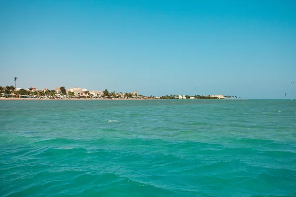 Kanał i domy Resort El Gouna. Egipt, Afryka Północna — Zdjęcie stockowe