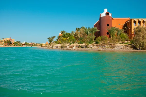 Canal y casas en El Gouna resort. Egipto, África del Norte — Foto de Stock