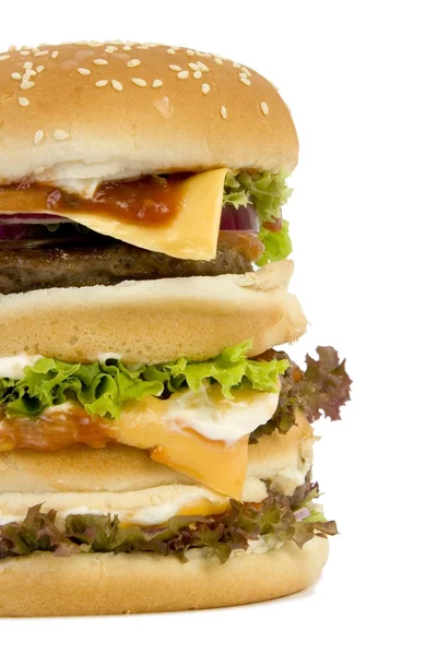 Burger, a betakarított termés és elszigetelt fehér — Stock Fotó