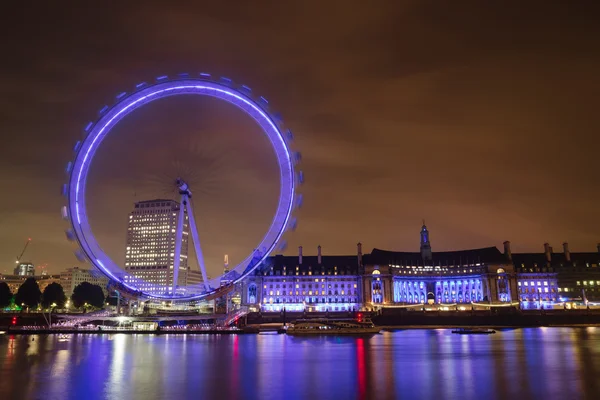 London Eye 's nachts — Stockfoto