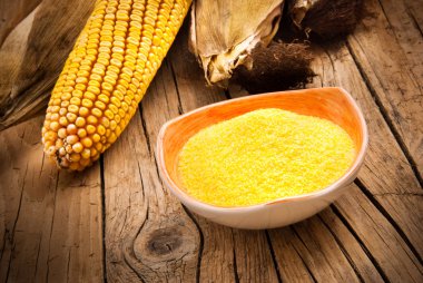 Mısır unu ve kuru Mısır