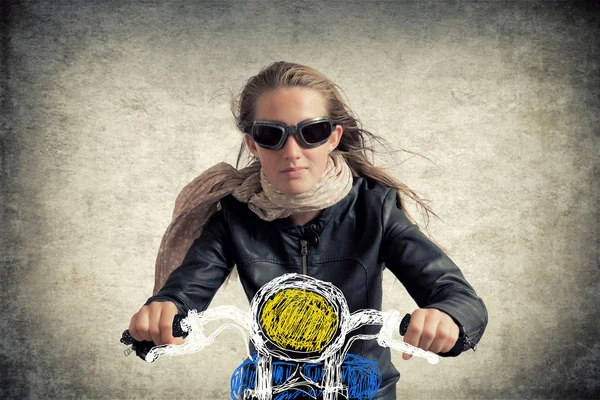 Teen girl pretending to ride a bike — Stock Photo, Image