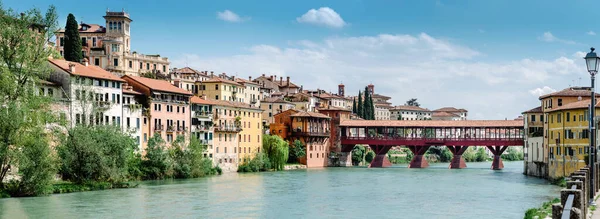 Visão Geral Bassano Del Grappa Com Vista Para Ponte Velha — Fotografia de Stock