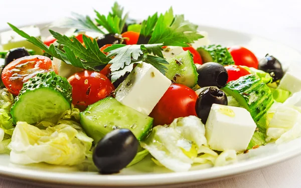 Yunan salatası 2