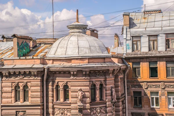 Telhados centro histórico de São Petersburgo — Fotografia de Stock