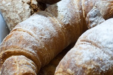 sıcak ve lezzetli kruvasan