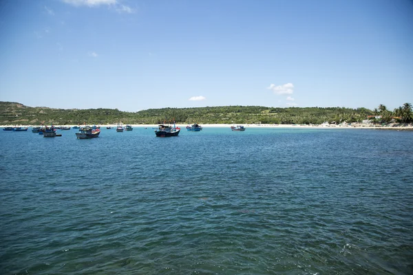 Barcos de pesca en el mar de la Bahía del Sur de China — Foto de Stock