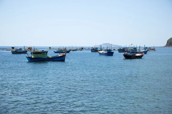 Barcos de pesca en el mar de la Bahía del Sur de China — Foto de Stock