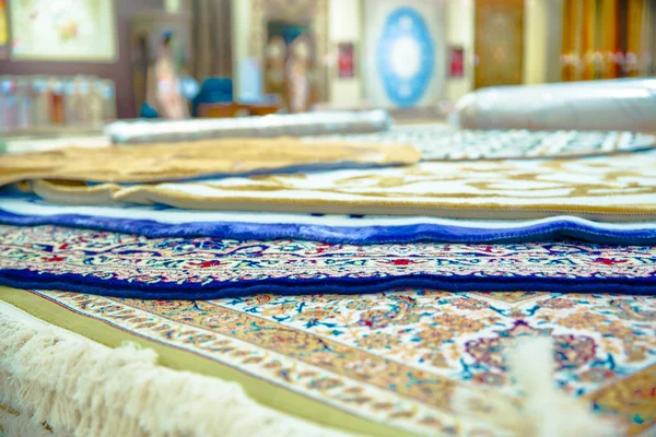 Arapça halı Dükkanı