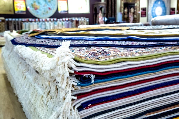 Arapça halı Dükkanı