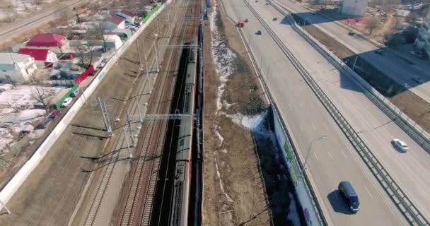 空中的莫斯科高速公路和火车 — 图库视频影像