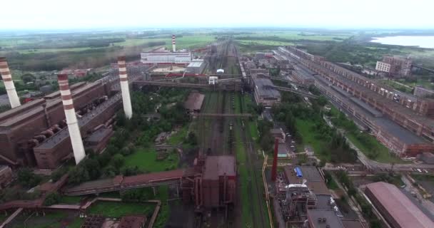 Metalurgia. Planta de procesamiento de ferroaleaciones . — Vídeo de stock