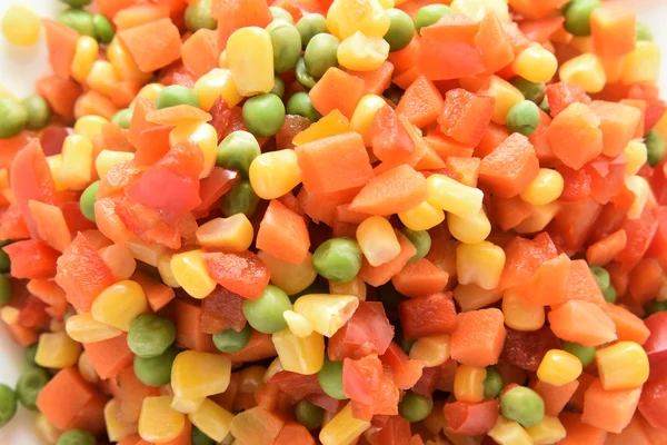 Mrożone warzywa pokrojone w kostkę — Zdjęcie stockowe