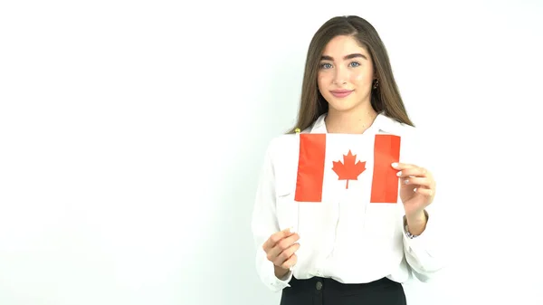 Blond Vrouw Zwaaien Israël Vlag Voorkant Van Witte Achtergrond — Stockfoto