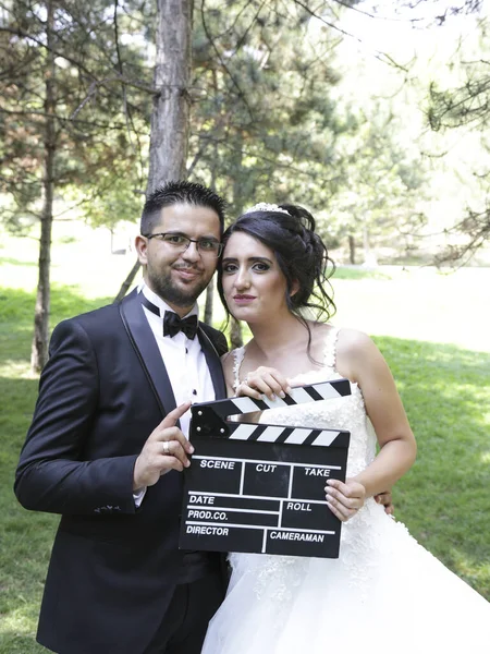 결혼식 신부와 신랑을 위하여 아름다운 — 스톡 사진