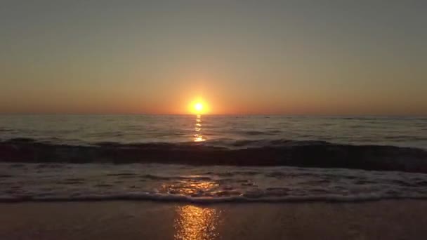 Waves Breaking Pebbles Close Sea Surf Waves Runs Coastal Pebble — Stock Video