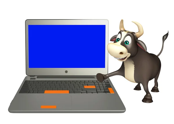 Bull postać z kreskówek z laptopa — Zdjęcie stockowe