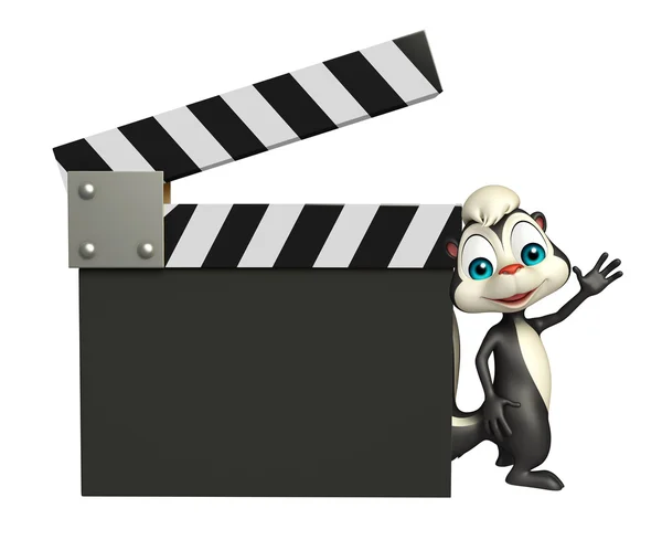 Karakter kartun skunk dengan clapboard — Stok Foto