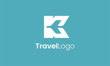 Seyahat Logosu Uçak simgesi ve K harfi, Seyahat acentesi illüstrasyonu modern ve minimalist kavram.