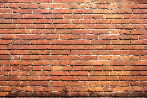 Açık kırmızı tuğla duvar