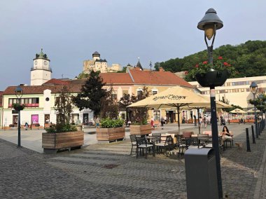 Trencin 'in tarihi merkezi. 2026 Avrupa Kültür Başkenti.