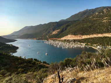 Kıyı şeridi kıyı şeridi kıyı şeridi olan Scenic Mediterrian Bay, Kas, Türkiye