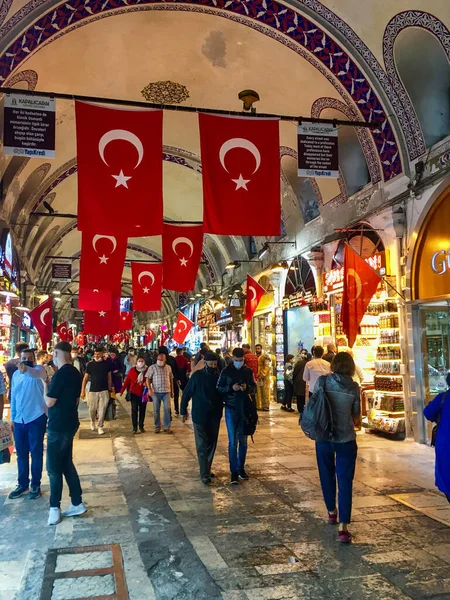 Istanbul Turkey Oktober 2020 Folk Köper Smycken Antikmarknaden Old Bazaar — Stockfoto