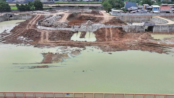 nehir şehrinin havadan görünümü