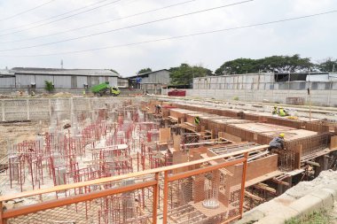 Beton ve betondan yapılmış inşaat alanı