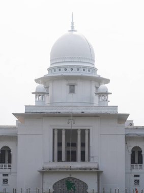 Bangladeş 'teki Bangladeş Yüksek Mahkemesi Iconic White Dome' a yakın çekim