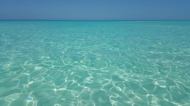 Küba - Caribbean beach 