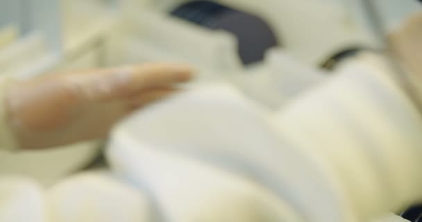 Essai de plaquettes de silicium dans une installation de production de semi-conducteurs 