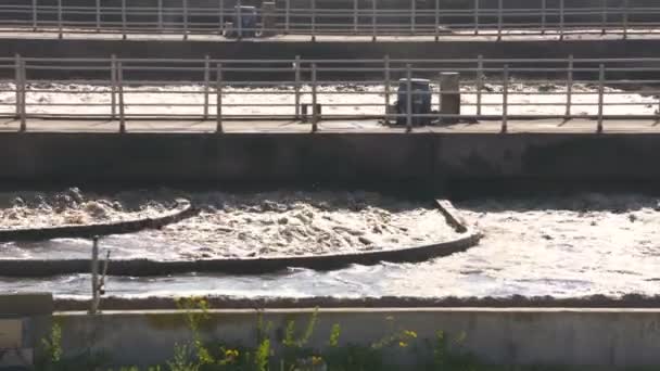 Planta de tratamiento de aguas residuales — Vídeos de Stock