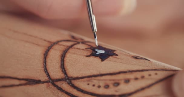 pyrographie sur bois, procédé créatif 