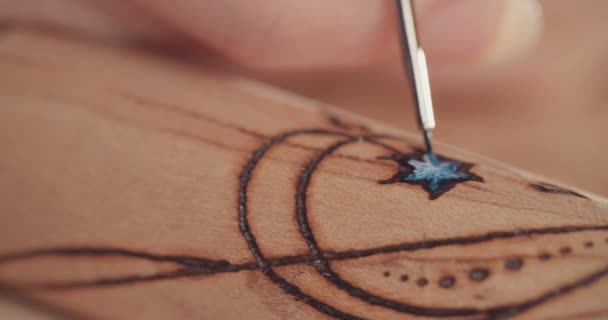 pyrographie sur bois, procédé créatif 