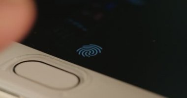 Bir akıllı telefon üzerinde parmak izi güvenliği