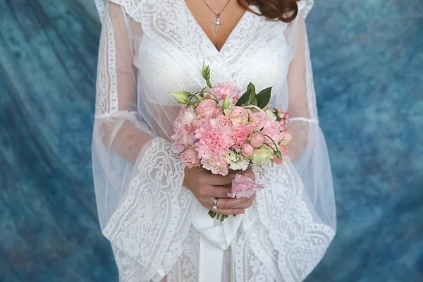 Gelin onu buket holding