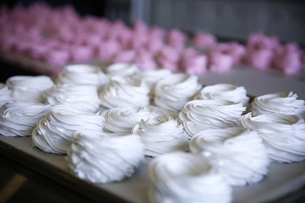 Tatlı çilek bizet yapım süreci