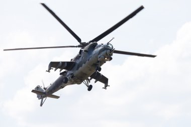 Çek Mil Mi - 24 Hind saldırı helikopteri 
