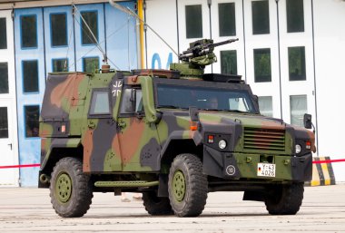 alman ordusu taşıyıcı, mowag kartal IV