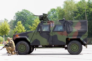 alman ordusu taşıyıcı, mowag kartal IV